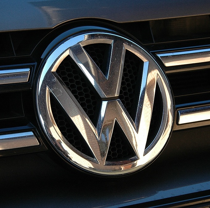 c_20120204_VW-Logo_1